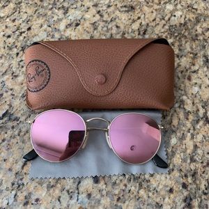 Ray Bans Round Metal Frame Pink